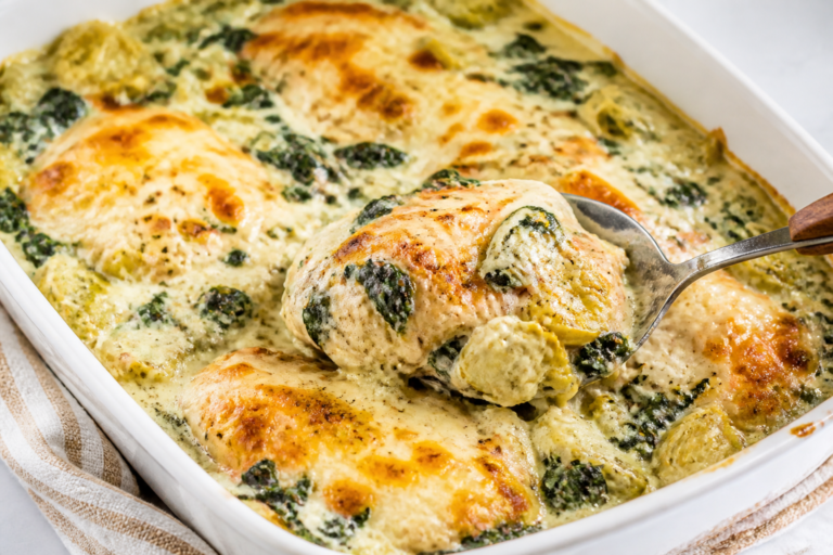 Creamy Spinach Artichoke Chicken Bake – Cozy, Crowd-Pleasing Comfort